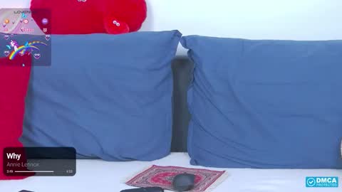 Snapshot of _lorik chatting on 09-13-25, 05:18 online show from 09-13-25, 05:18