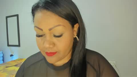 _luanawilding online show from 10-10-25, 02:05
