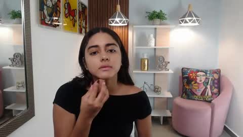 Snapshot of _lucy_grey chatting on 05-22-26, 11:05 Lucy online show from 05-22-26, 11:05