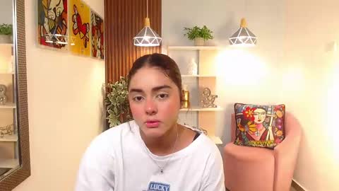 Snapshot of _lucy_grey chatting on 05-29-26, 11:19 Lucy online show from 05-29-26, 11:19