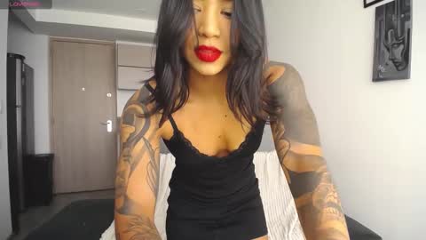 Snapshot of _lulukiss_ chatting on 02-14-25, 04:09 lulu online show from 02-14-25, 04:09