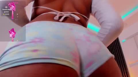 _luna_rossee_ online show from 03-12-26, 12:06