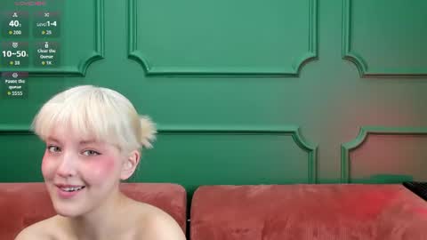 Snapshot of _luny_ chatting on 06-13-26, 07:50 _luny_ online show from 06-13-26, 07:50