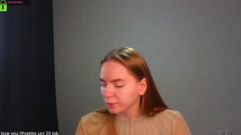 Welcome guys  Pleasure to see you all here  My name is Lysafeta and MichaelaTip menu is active Private is open  online show from 11-11-25, 07:19