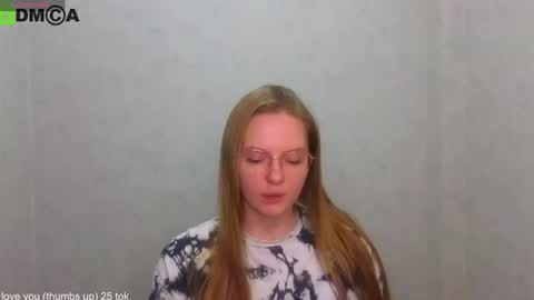 Welcome guys  Pleasure to see you all here  My name is Lysafeta and MichaelaTip menu is active Private is open  online show from 06-25-26, 12:20