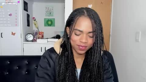 Snapshot of _marcela_22 chatting on 12-02-24, 06:41 MARCELA online show from 12-02-24, 06:41