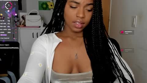 Snapshot of _marcela_22 chatting on 01-09-25, 01:50 MARCELA online show from 01-09-25, 01:50