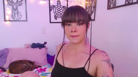 Marce  online show from 02-18-25, 07:41