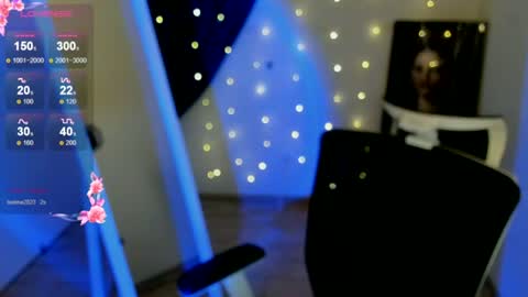 Snapshot of _margoqueen_ chatting on 06-18-26, 11:25 Margo online show from 06-18-26, 11:25