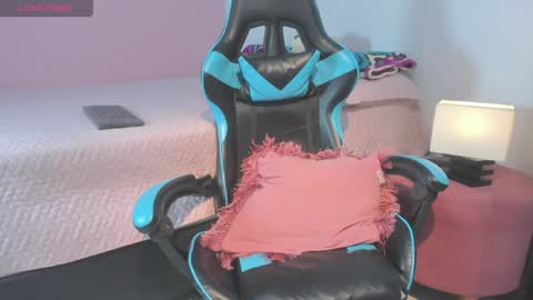 Maria online show from 06-12-26, 05:23