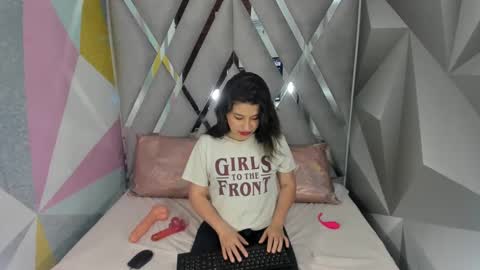 Snapshot of _mariana_1 chatting on 12-02-24, 05:48 _mariana_1 online show from 12-02-24, 05:48