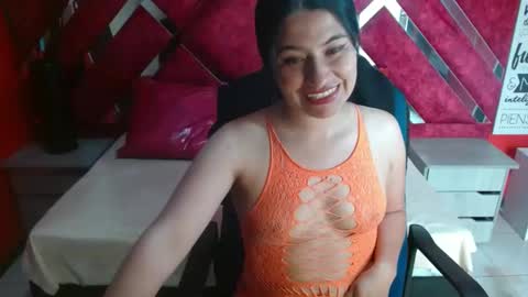 Snapshot of _mariana_1 chatting on 01-21-25, 08:43 _mariana_1 online show from 01-21-25, 08:43