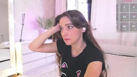 Mari online show from 04-26-26, 08:45