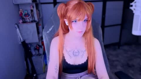 Snapshot of _mariko_ chatting on 10-30-25, 03:13 Mariko online show from 10-30-25, 03:13