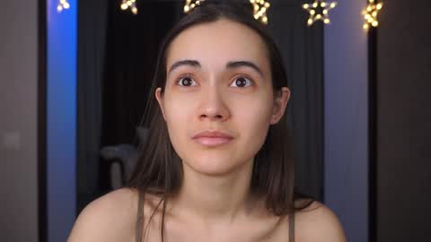  Gwen  online show from 01-10-25, 12:59