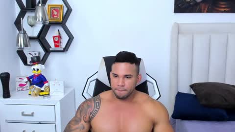 Snapshot of _matthew_santos_ chatting on 02-12-25, 11:41 _matthew_santos_ online show from 02-12-25, 11:41