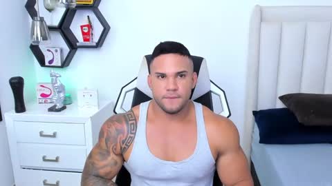 Snapshot of _matthew_santos_ chatting on 02-23-25, 12:19 _matthew_santos_ online show from 02-23-25, 12:19