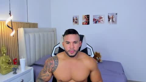 _matthew_santos_ online show from 04-01-26, 01:39