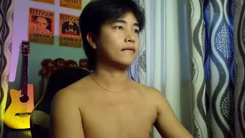 MAX Dont forget to follow online show from 12-18-25, 09:15