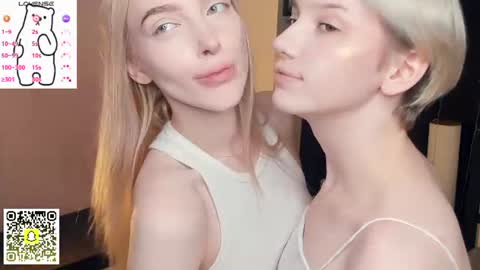 Elva and Kate  online show from 06-28-26, 07:14