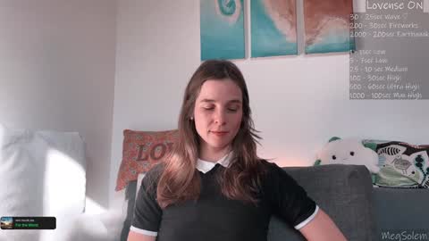 Snapshot of _meg chatting on 01-07-26, 12:51 Meg online show from 01-07-26, 12:51