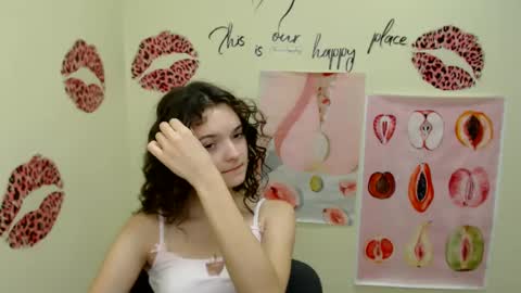Snapshot of _megasta chatting on 12-10-24, 01:54 Susie online show from 12-10-24, 01:54