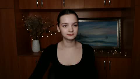 Snapshot of _megasta chatting on 12-17-24, 01:16 Susie online show from 12-17-24, 01:16