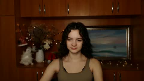 Snapshot of _megasta chatting on 12-20-24, 11:10 Susie online show from 12-20-24, 11:10