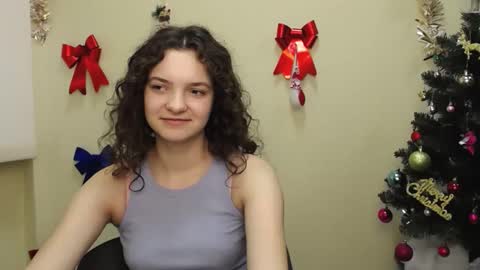 Snapshot of _megasta chatting on 12-27-24, 11:06 Susie online show from 12-27-24, 11:06