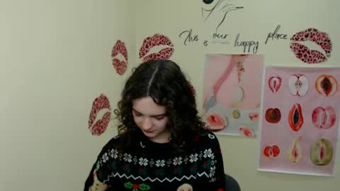 Snapshot of _megasta chatting on 01-16-25, 10:21 Susie online show from 01-16-25, 10:21