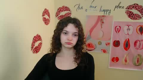 Snapshot of _megasta chatting on 02-17-25, 01:10 Susie online show from 02-17-25, 01:10