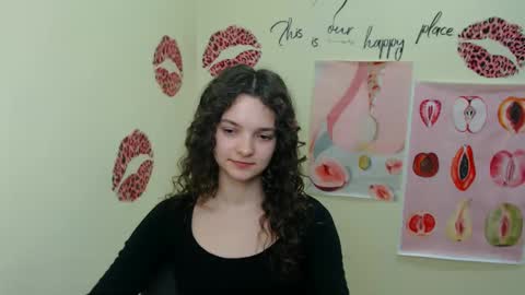 Snapshot of _megasta chatting on 02-17-25, 04:37 Susie online show from 02-17-25, 04:37