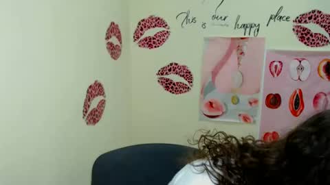 Snapshot of _megasta chatting on 03-03-25, 08:16 Susie online show from 03-03-25, 08:16