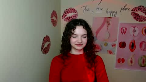 Snapshot of _megasta chatting on 03-07-25, 10:54 Susie online show from 03-07-25, 10:54