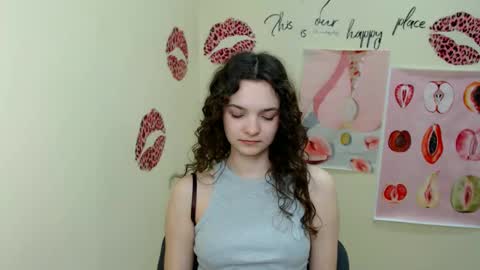 Snapshot of _megasta chatting on 03-10-25, 10:15 Susie online show from 03-10-25, 10:15