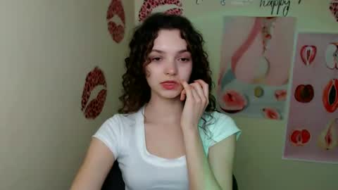 Snapshot of _megasta chatting on 03-11-25, 07:48 Susie online show from 03-11-25, 07:48