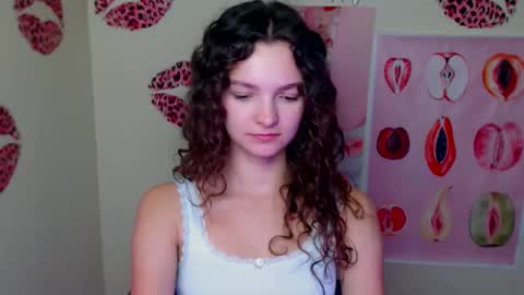 Snapshot of _megasta chatting on 10-01-25, 12:33 Susie online show from 10-01-25, 12:33