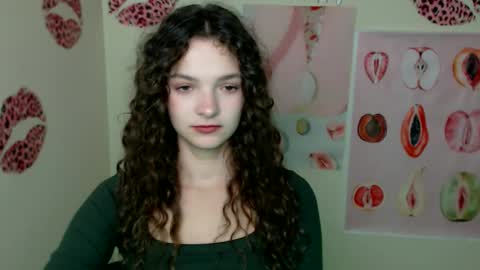 Snapshot of _megasta chatting on 10-07-25, 06:54 Susie online show from 10-07-25, 06:54