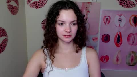 Snapshot of _megasta chatting on 10-19-25, 06:52 Susie online show from 10-19-25, 06:52