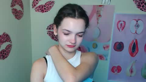 Susie online show from 12-01-25, 01:05