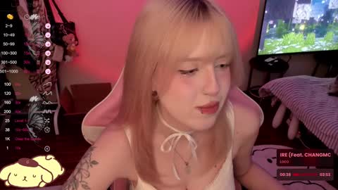 Snapshot of _meowmiko__ chatting on 12-08-24, 08:58 miko3 online show from 12-08-24, 08:58