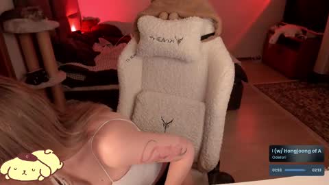 Snapshot of _meowmiko__ chatting on 03-05-25, 09:48 miko3 online show from 03-05-25, 09:48