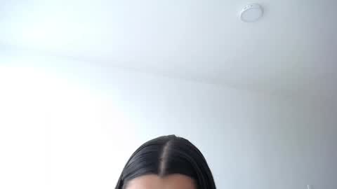  MIa blue 18  online show from 04-09-26, 06:02