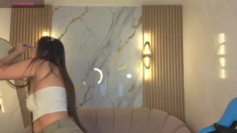 _mia_sweet_b online show from 10-14-25, 01:01