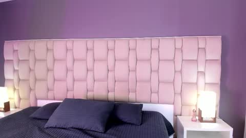 _miamiller_ online show from 12-01-25, 08:58