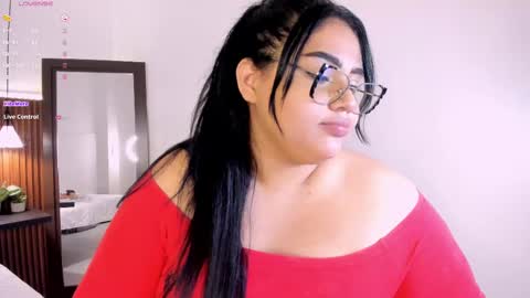 Snapshot of _michel_bbw chatting on 02-20-25, 02:29 michel online show from 02-20-25, 02:29