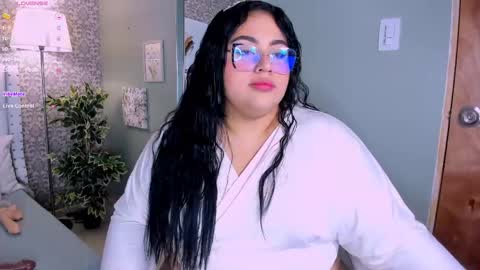 Snapshot of _michel_bbw chatting on 03-04-25, 02:17 michel online show from 03-04-25, 02:17