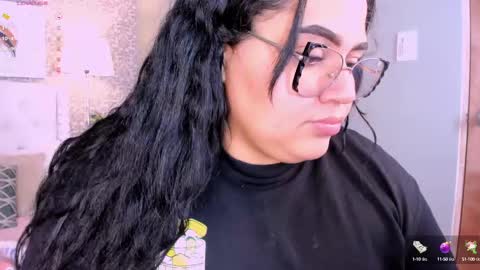 Snapshot of _michel_bbw chatting on 03-11-25, 02:43 michel online show from 03-11-25, 02:43