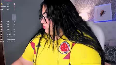 Snapshot of _michel_bbw chatting on 11-18-25, 03:23 michel online show from 11-18-25, 03:23