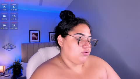 Snapshot of _michel_bbw chatting on 07-14-26, 01:52 michel online show from 07-14-26, 01:52